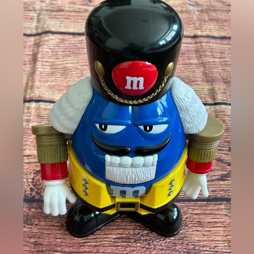 M&M Nutcracker Candy Dispenser M&M'Nutcracker Dispenser VINTAGE Antique Ametoy‎